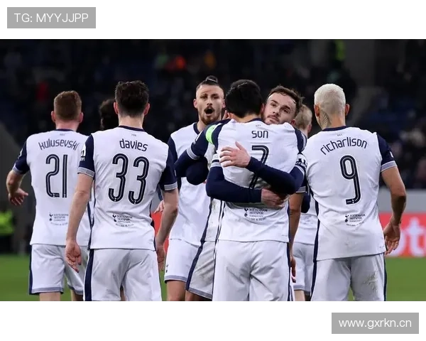 热刺中场连接失控隐患显现,推进流畅表象下稳定性面临考验 热刺中场连接失控隐患显现,推进流畅表象下稳定性面临考验