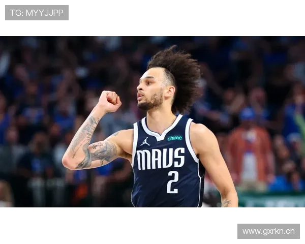 欧文单打拉开空间，对比东契奇更能制造终结